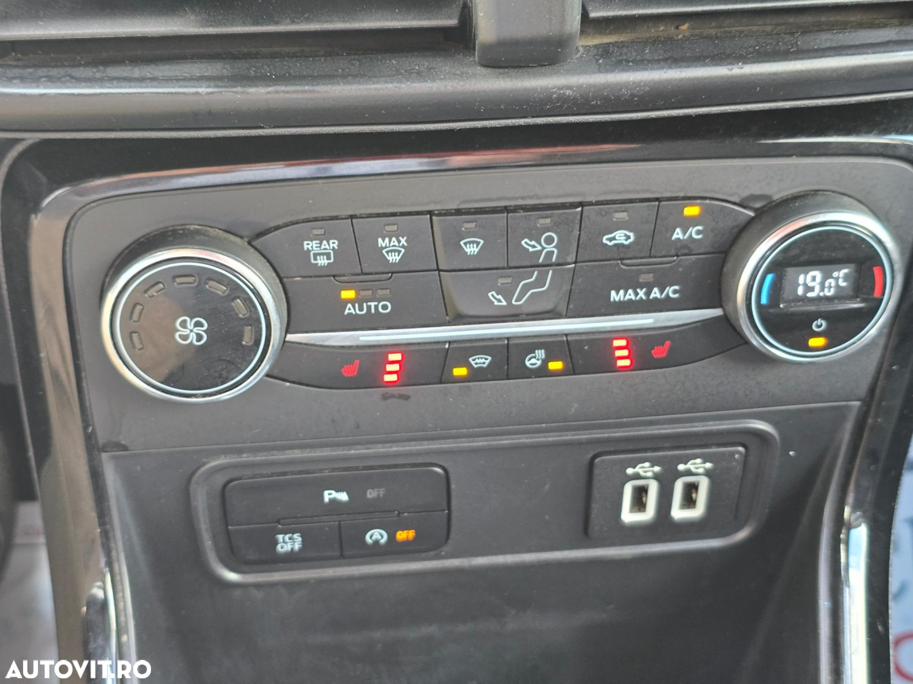 Ford EcoSport - 22