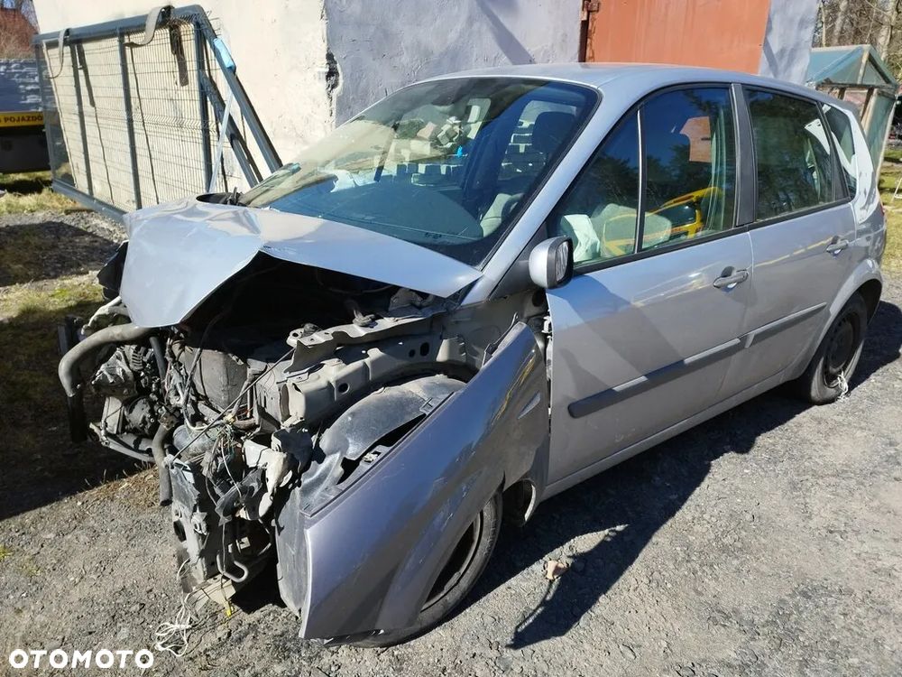Renault Scenic - 2