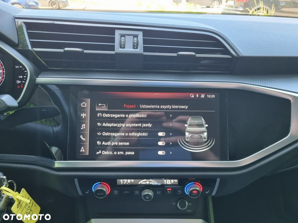 Audi Q3 35 TFSI S tronic - 24