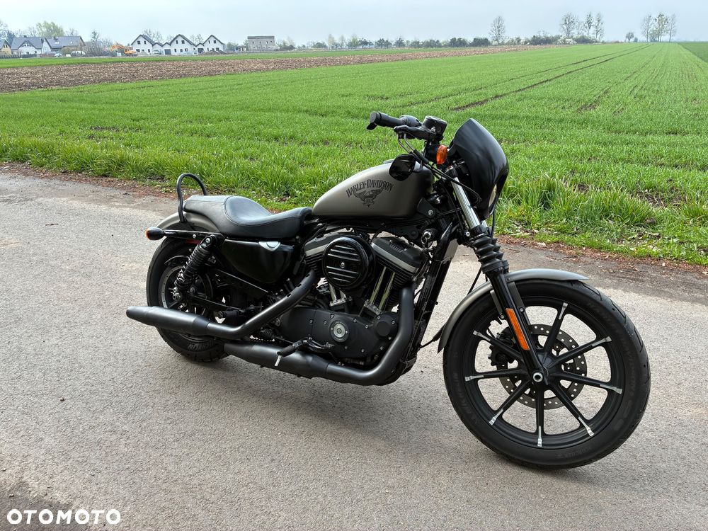 Harley-Davidson Sportster Iron 883 - 5