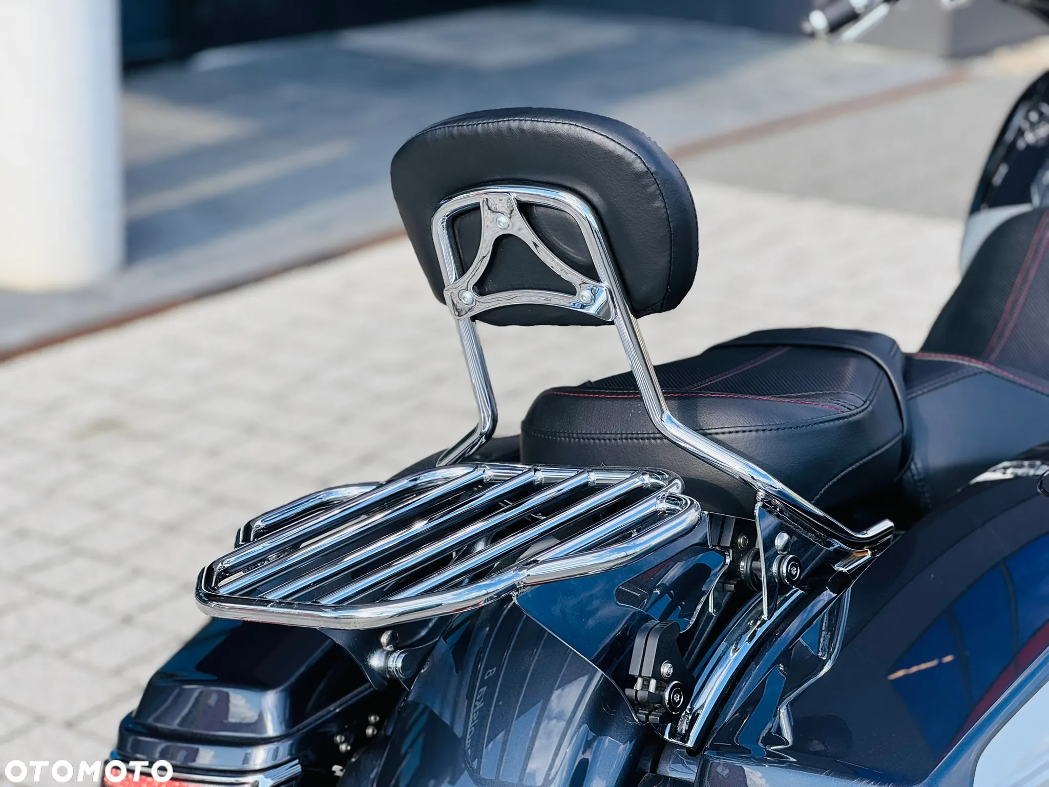 Harley-Davidson Touring Street Glide - 13