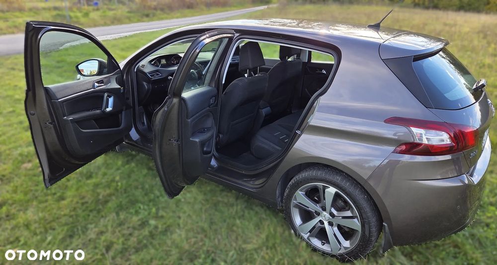 Peugeot 308 1.6 THP Allure - 8