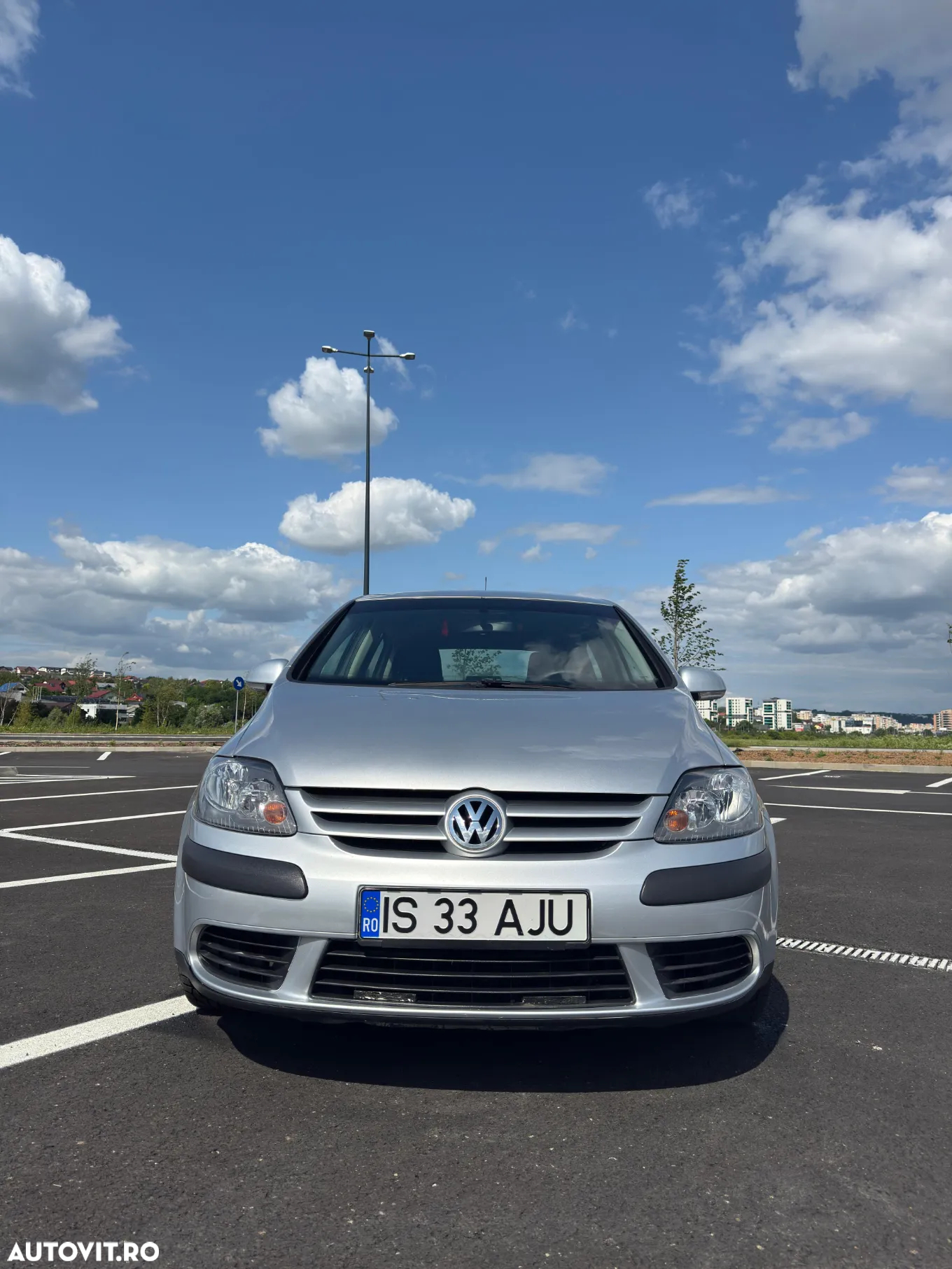 Volkswagen Golf - 2