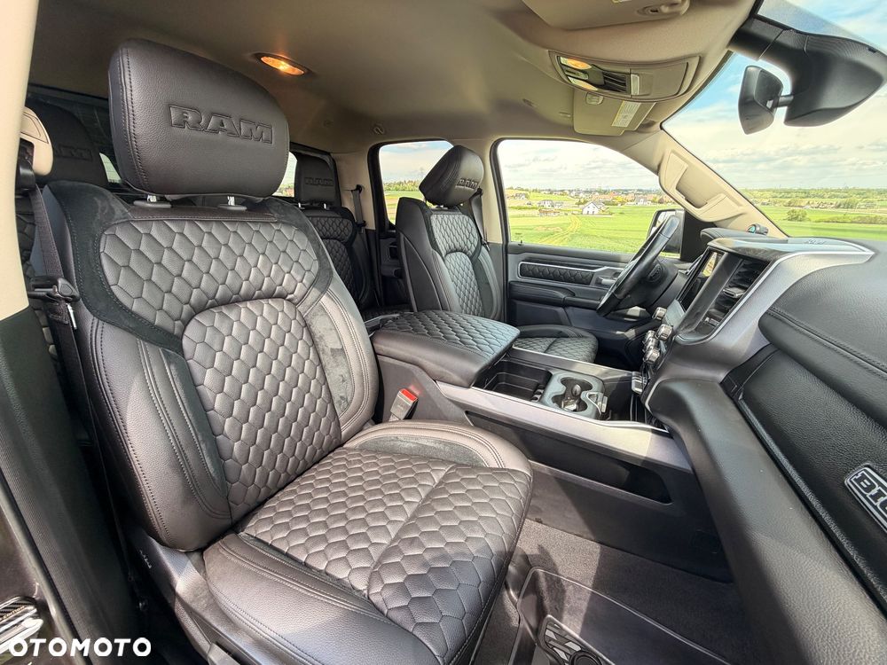 RAM 1500 Quad Cab Longbed Bighorn - 19