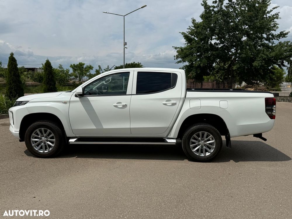 Mitsubishi L200 Double Cab 2.2 DI-D M/T Instyle - 14