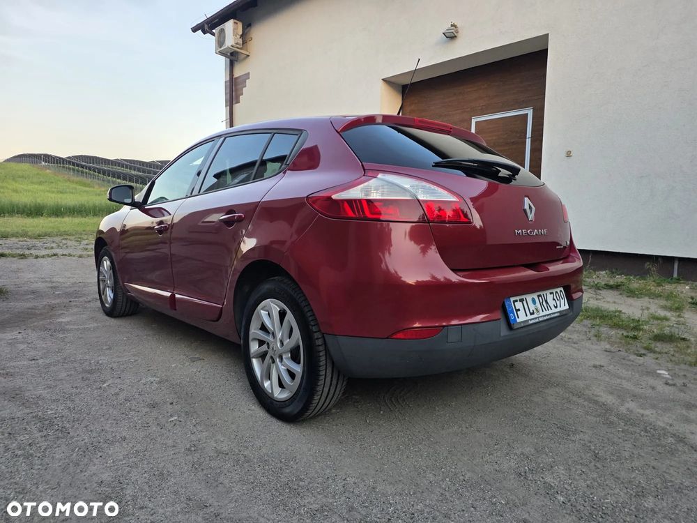 Renault Megane ENERGY TCe 115 Start & Stop Authentique - 34