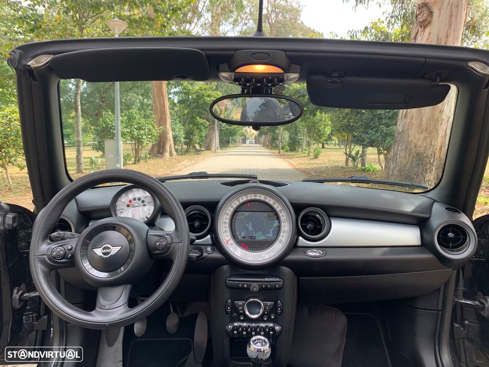 MINI Cabrio Cooper D - 9