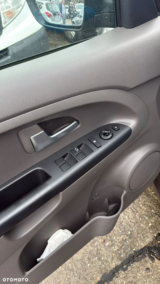 Hyundai i30 1.6 Premium EU5 - 8