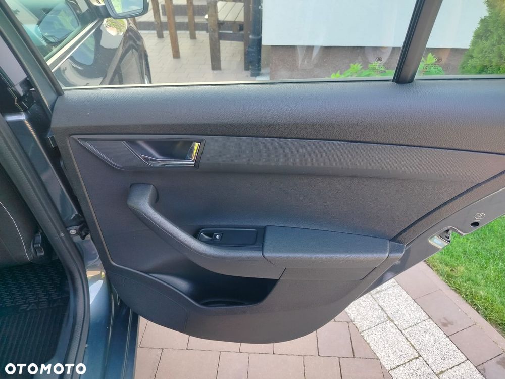 Skoda Fabia 1.0 TSI Ambition - 16