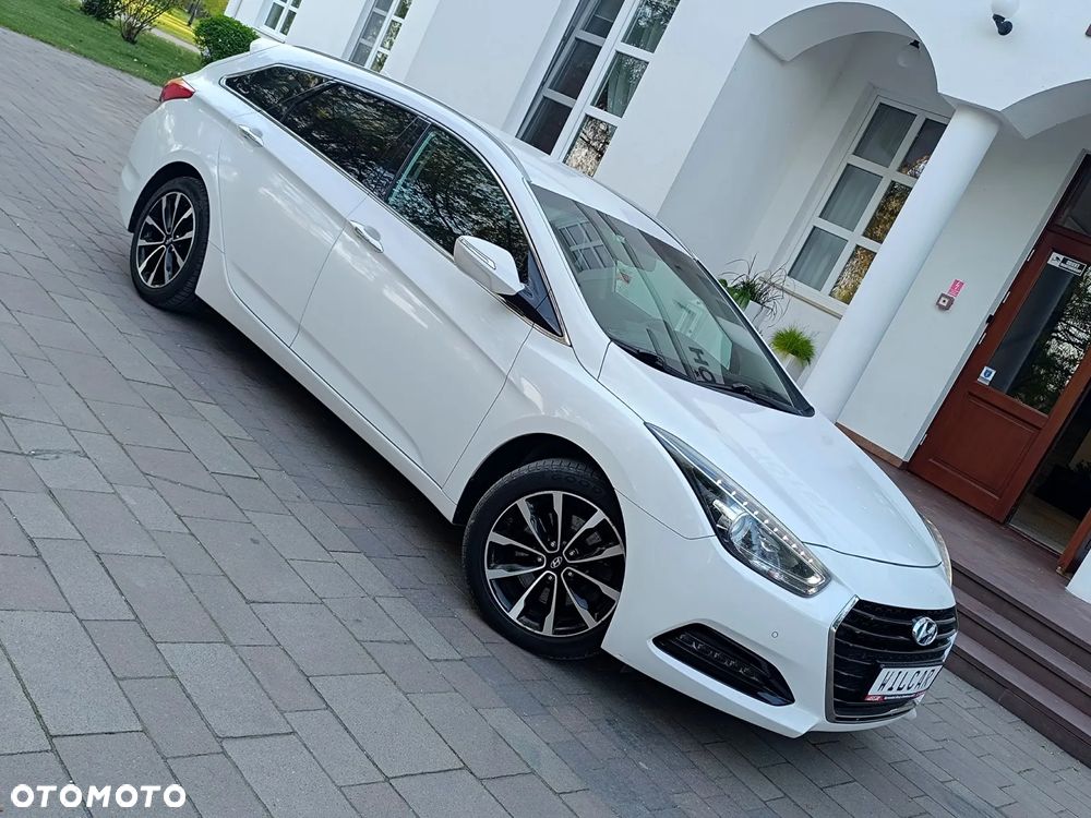 Hyundai i40 Kombi blue 1.7 CRDi DCT Style - 11