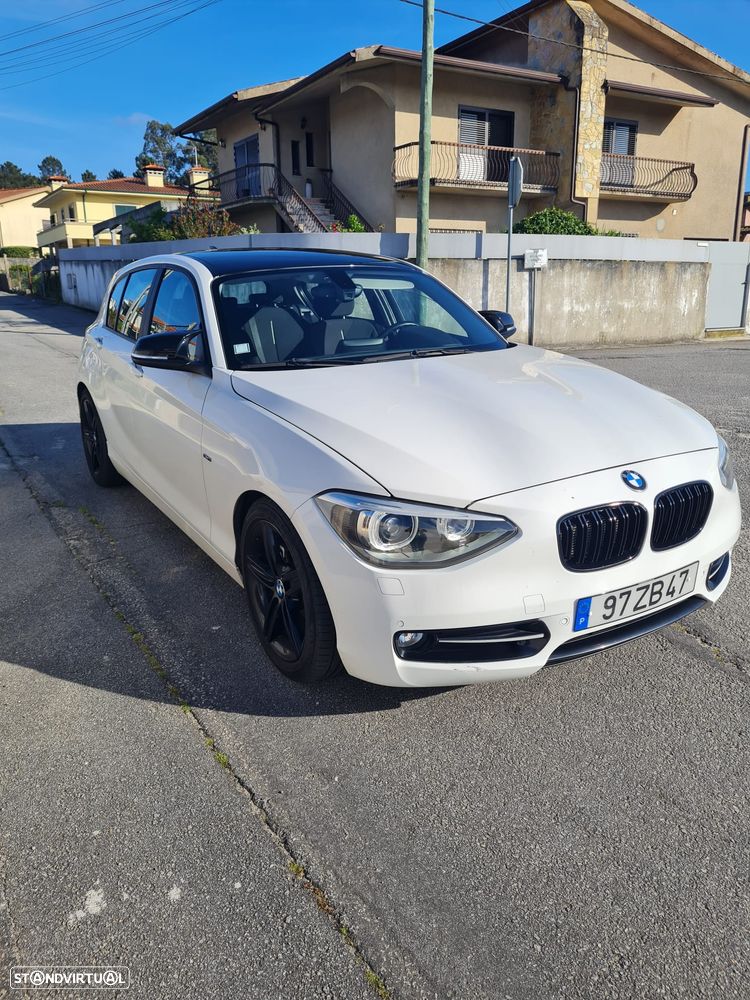 BMW 116 i Sport Line - 1