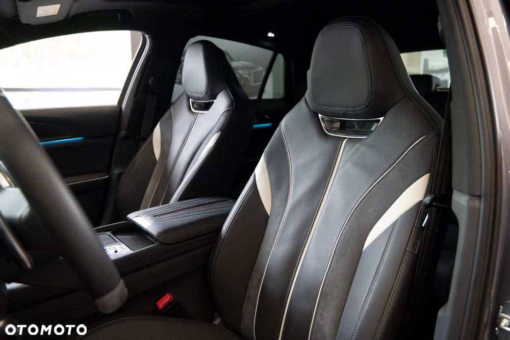 Hongqi H6 2.0T Deluxe - 19