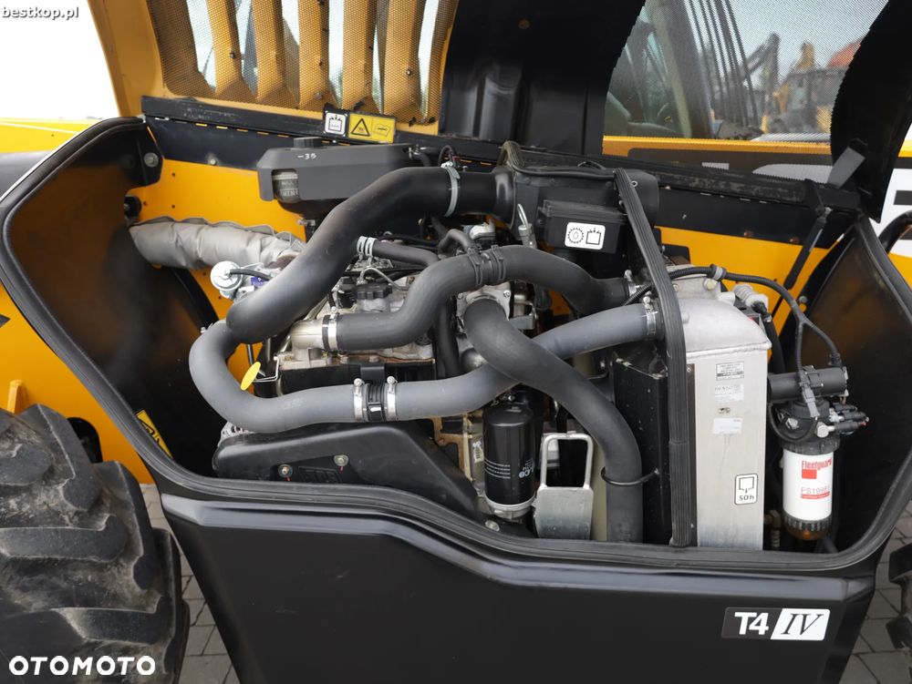 JCB 531-70 - 36