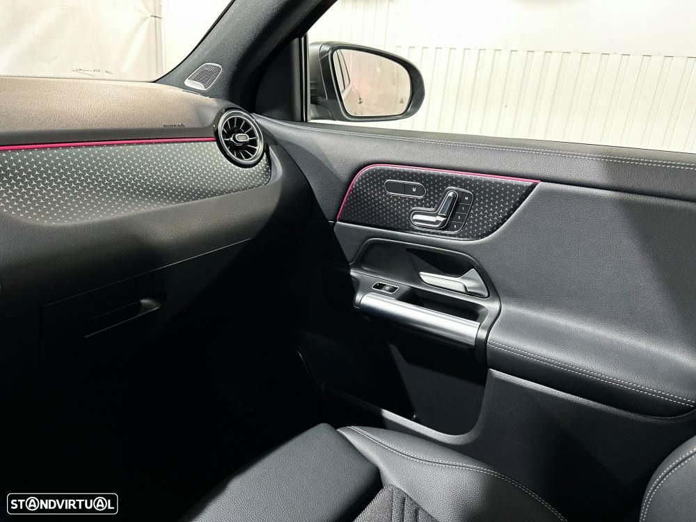 Mercedes-Benz EQA 250+ — fotografia 39