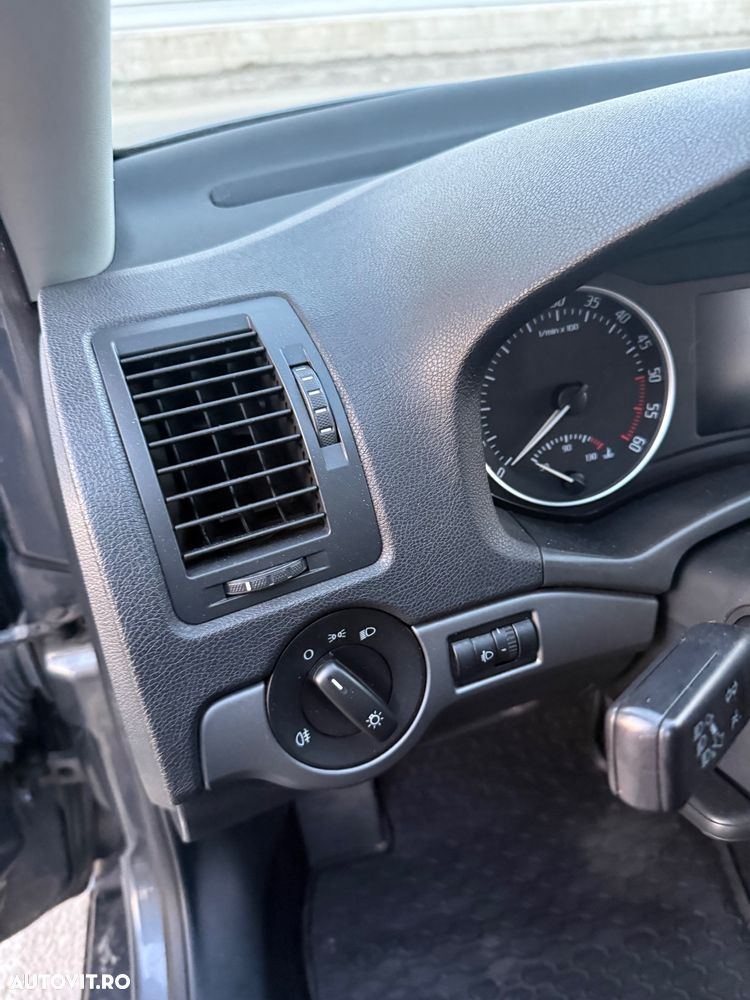 Skoda Octavia 1.6 TDI DPF Classic - 11