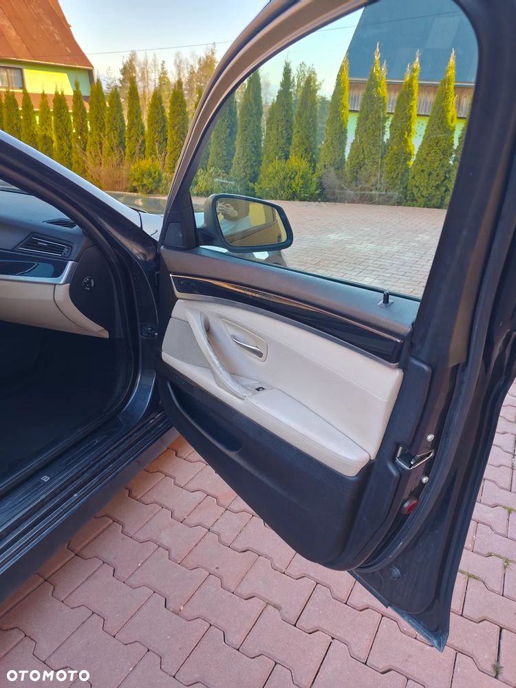 BMW Seria 5 - 17