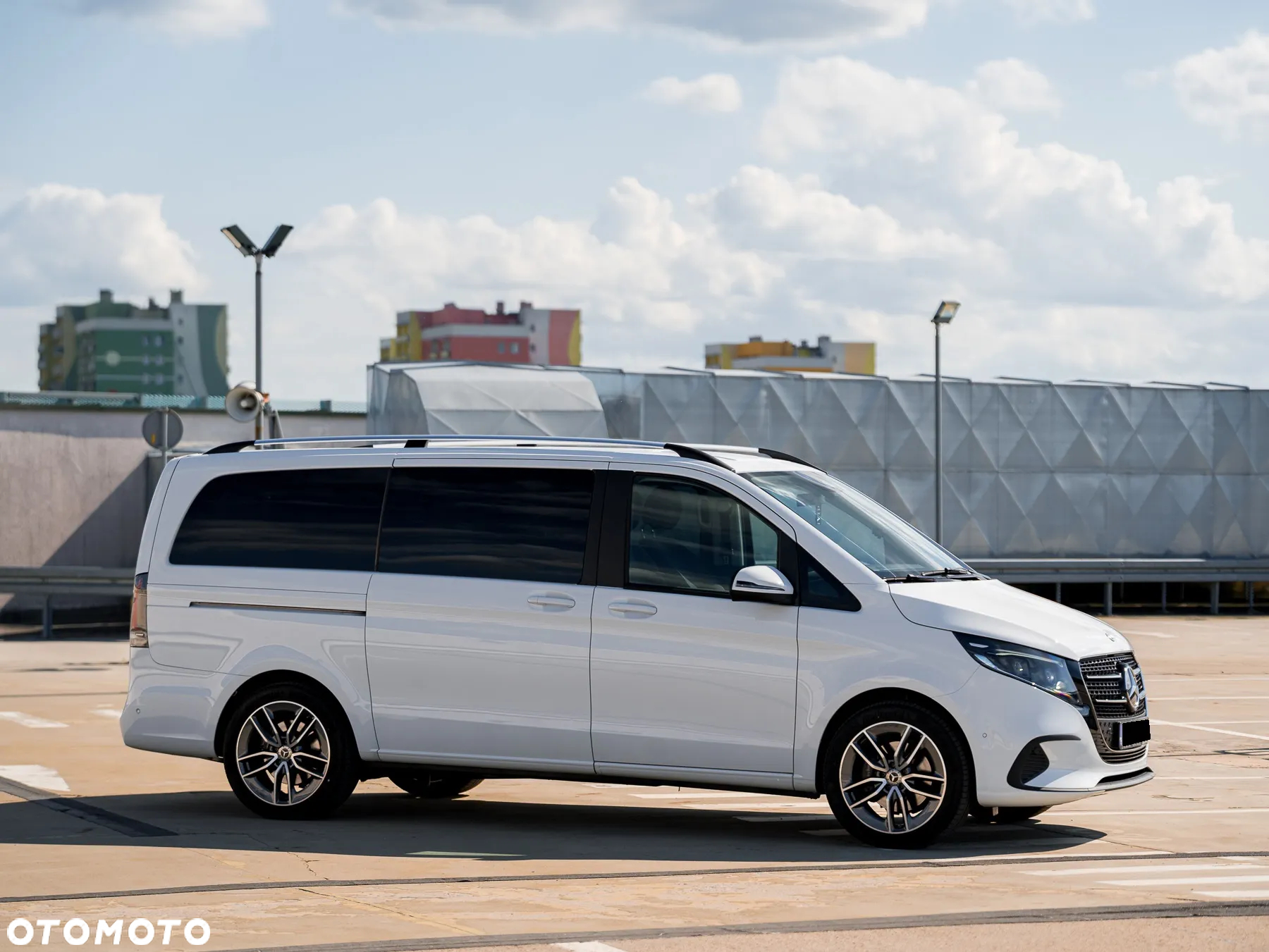 Mercedes-Benz Klasa V 300 d 4-Matic 9G-Tronic (d³ugi) - 11