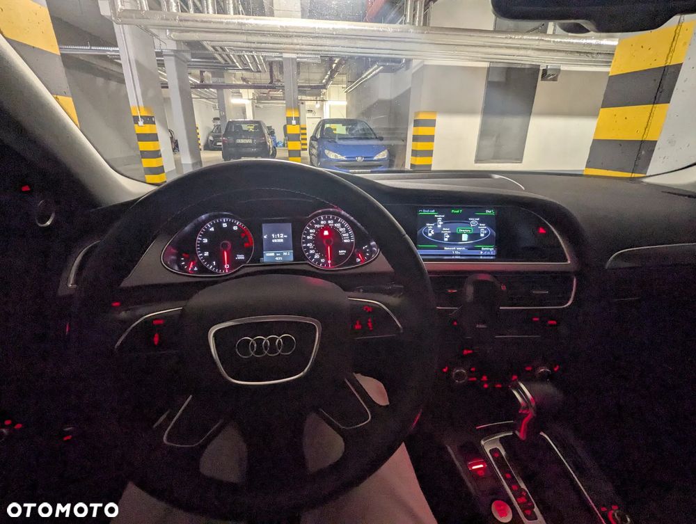 Audi A4 Limousine - 7