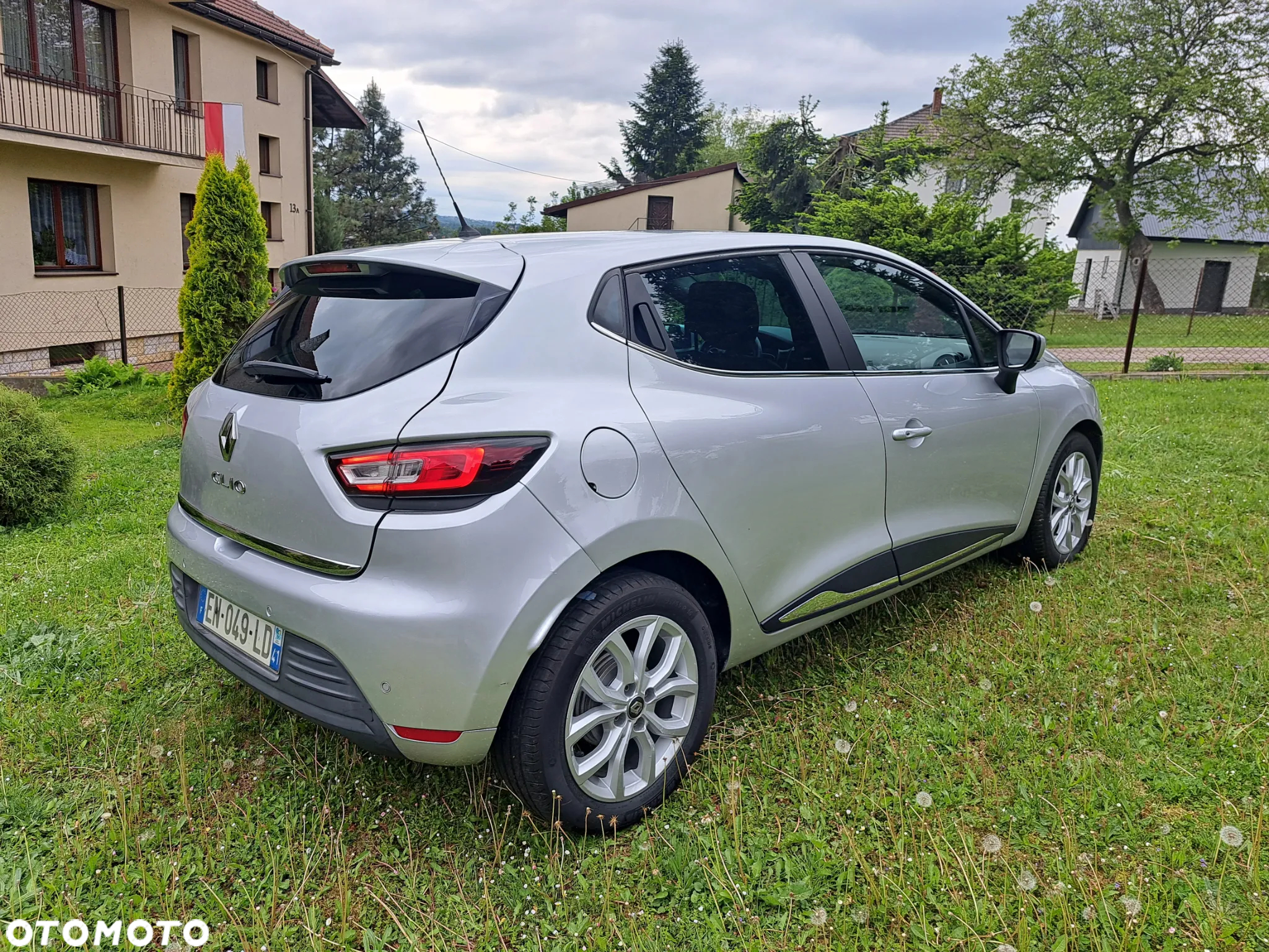 Renault Clio - 8