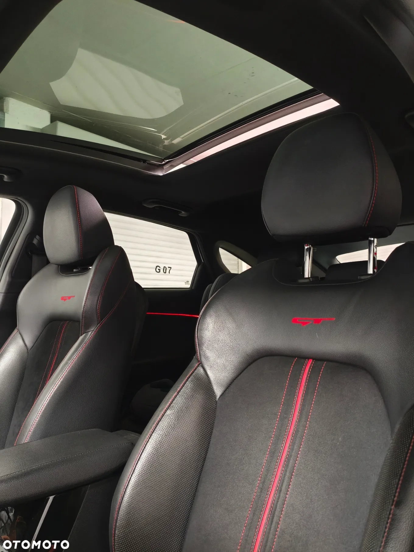 Kia ProCeed 1.6 T-GDI GT DCT - 13