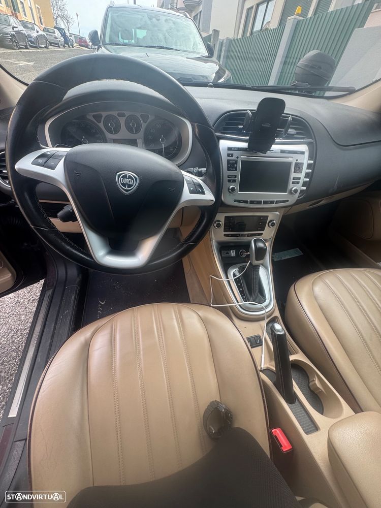 Lancia Delta 1.8 Di TurboJet 16v Auto Platinum - 5