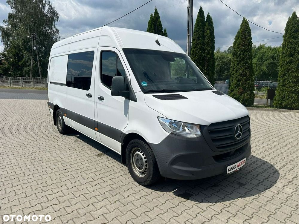Mercedes-Benz Sprinter - 10