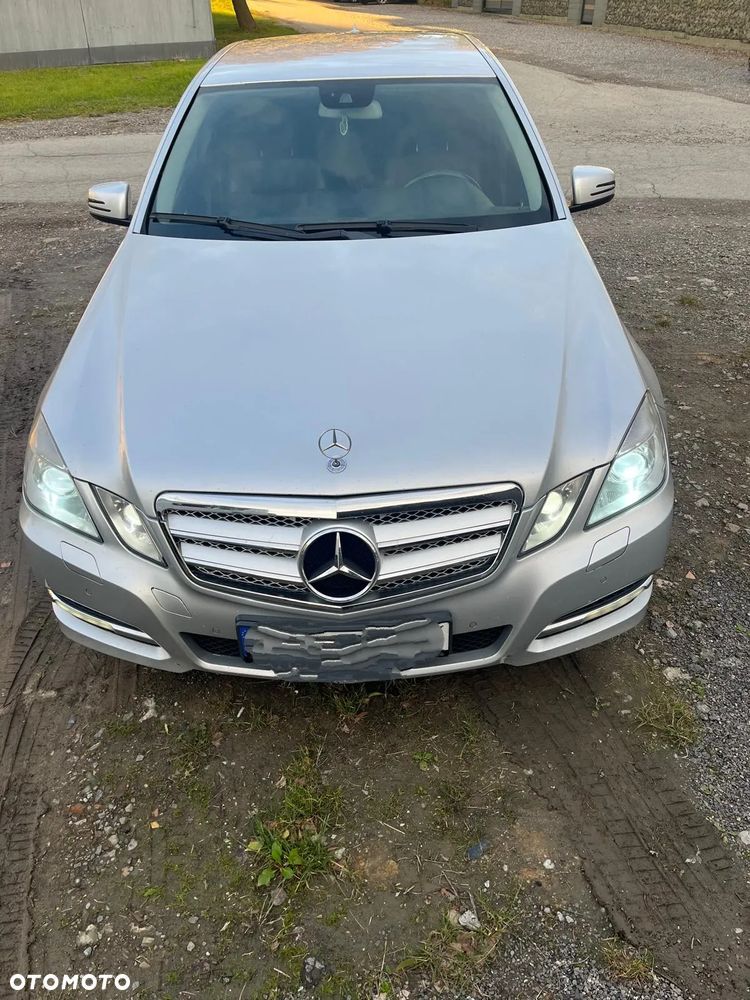 Mercedes-Benz Klasa E 220 CDI BlueEff Avantgarde - 11