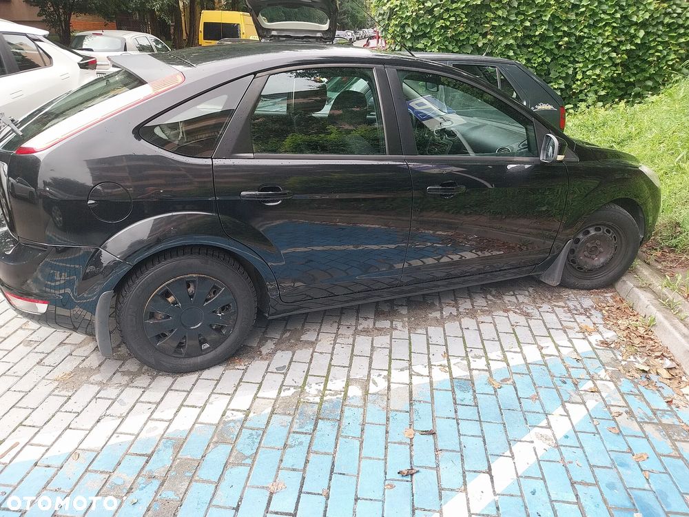 Ford Focus 1.6 Trend - 8