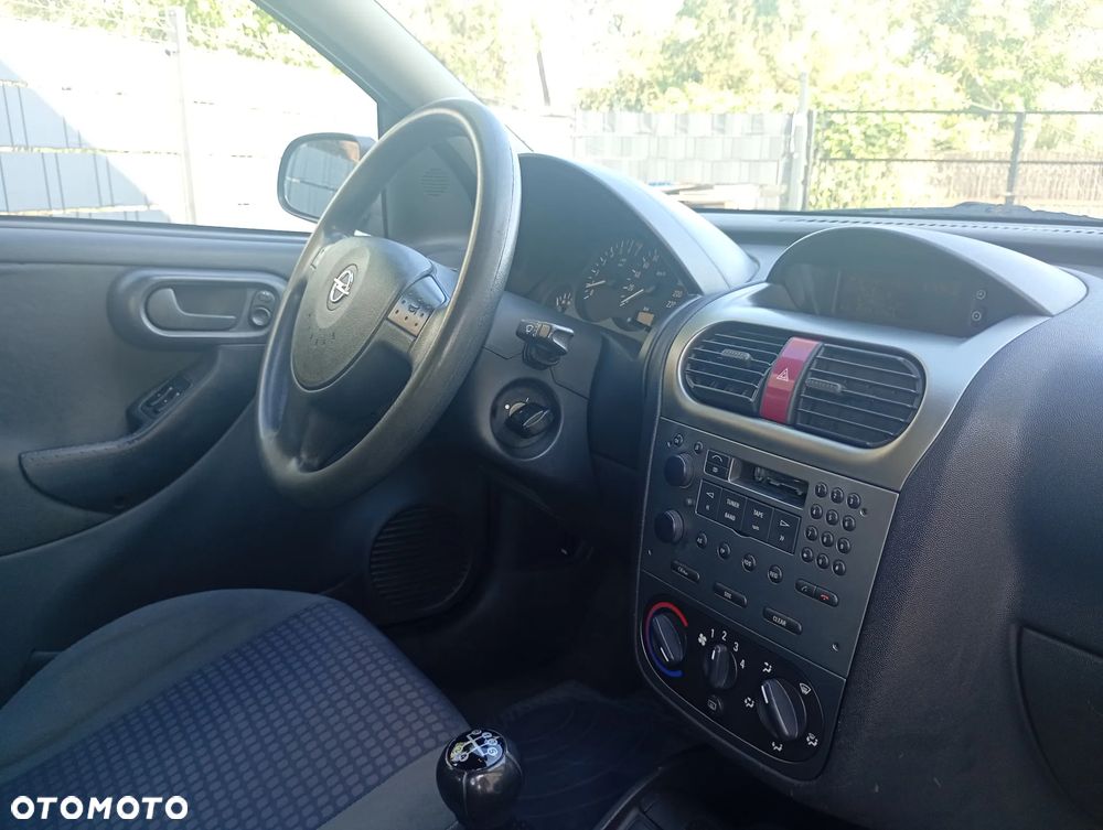 Opel Corsa - 7