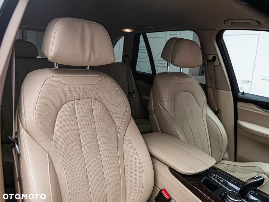 BMW X5 xDrive40d - 8