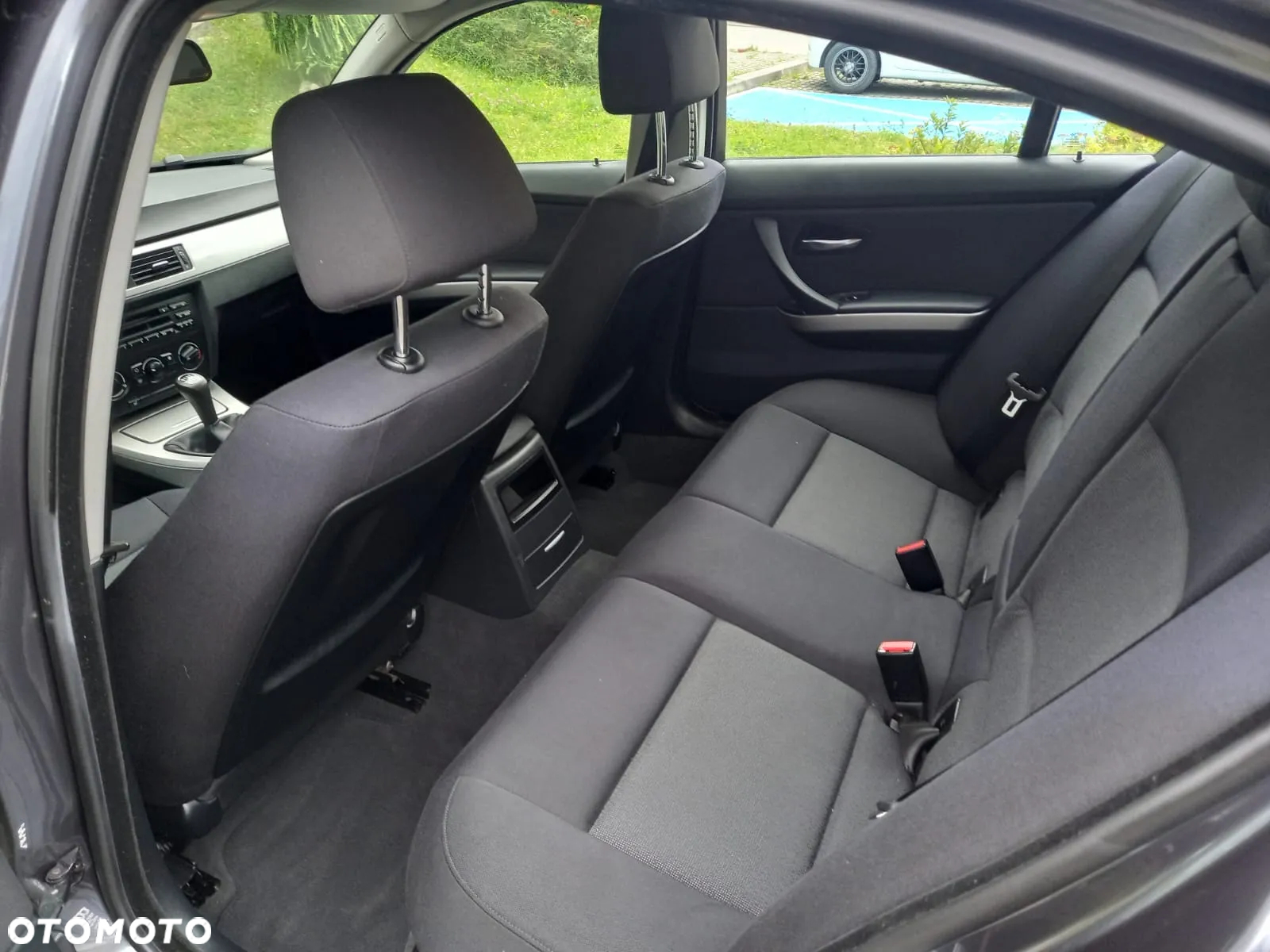 BMW Seria 3 318i - 16