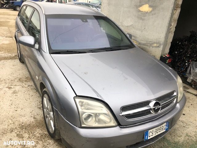 Dezmembrez /Piese Opel Vectra C 1.9 150cp - 1