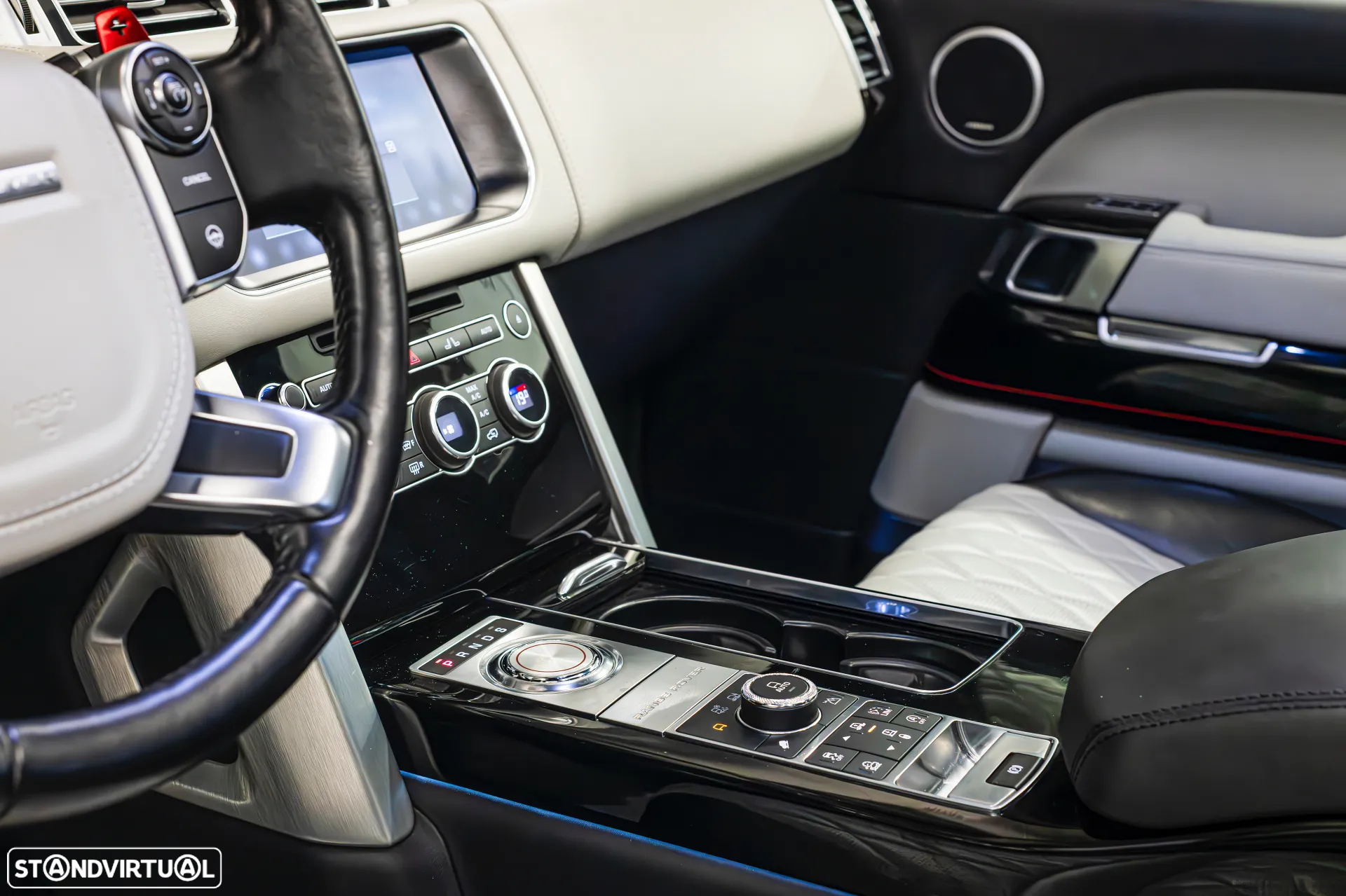 Land Rover Range Rover V8 Supercharged SVAutobiography Dynamic - 22