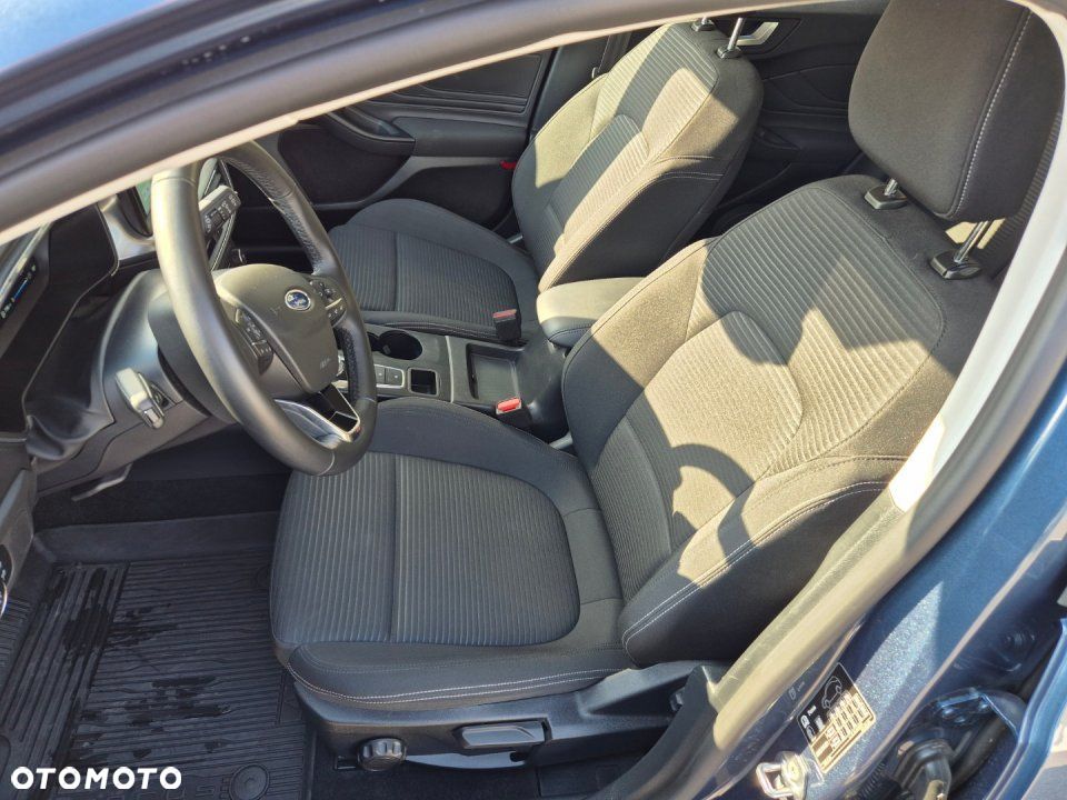 Ford Focus - 12
