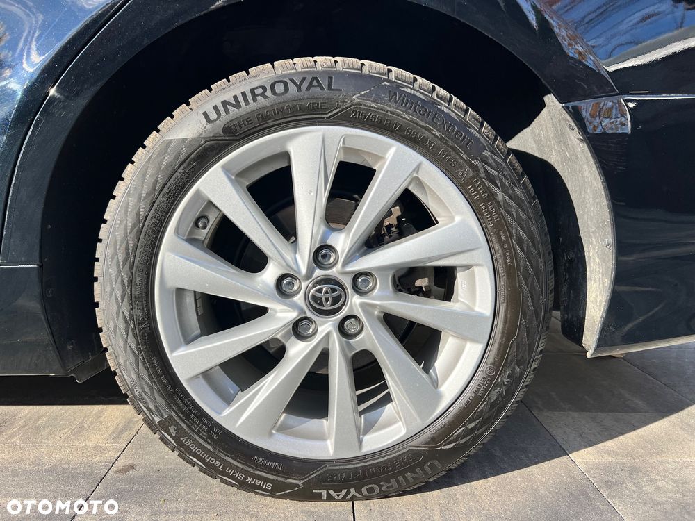 Toyota Camry 2.5 Hybrid Comfort CVT - 31