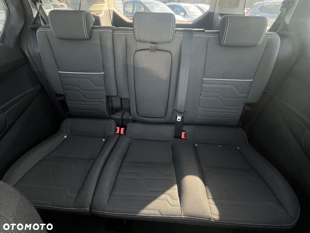 Ford Tourneo Connect Grand - 20