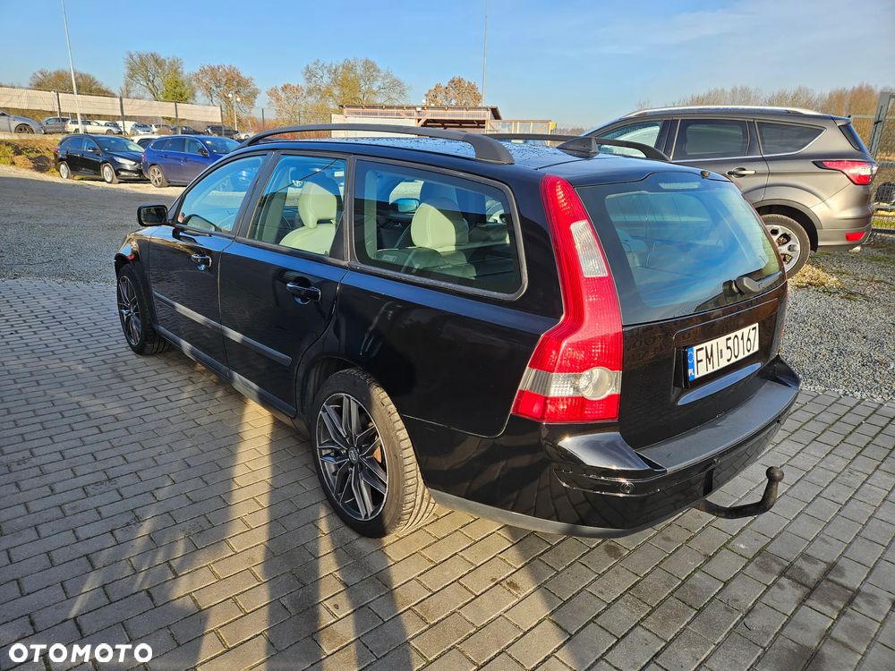 Volvo V50 2.0D Momentum - 10
