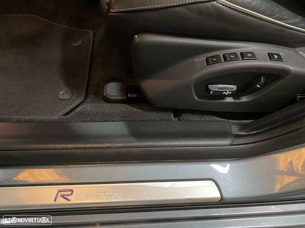 Volvo V60 2.0 D4 R-Design Geartronic - 14