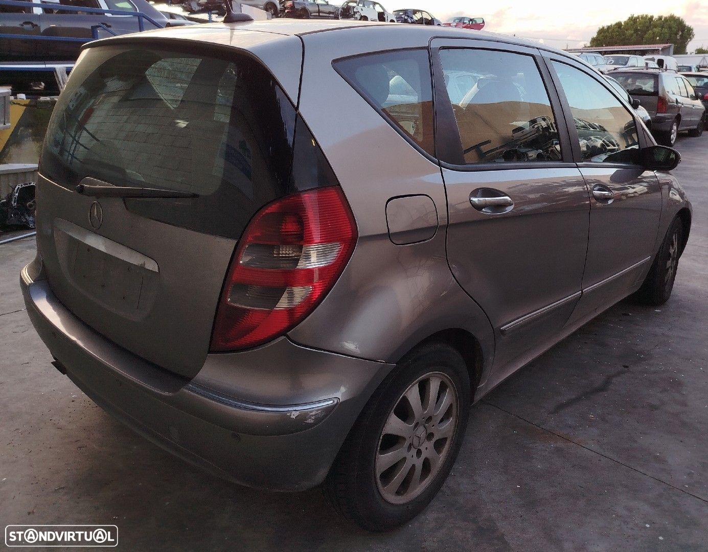 Para peças MERCEDES-BENZ Classe A (W169) - 4