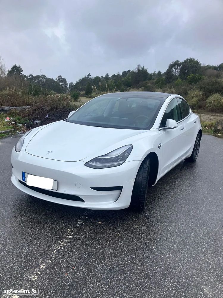 Tesla Model 3 Standard Range Plus RWD - 2