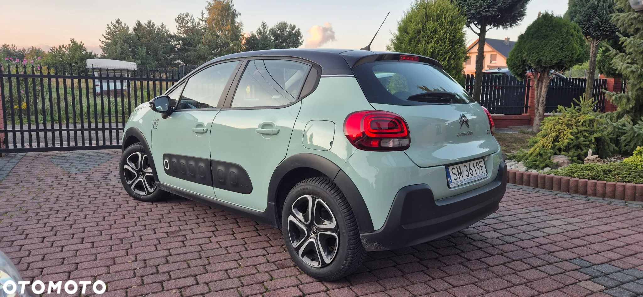 Citroën C3 1.2 PureTech Live - 4