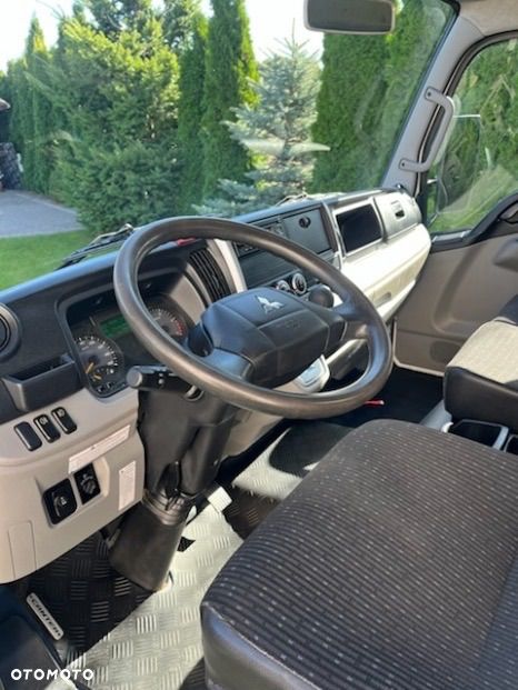 Mitsubishi Fuso Canter - 7