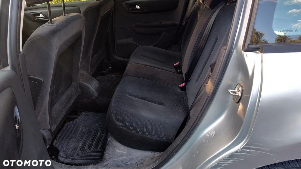 Citroën C4 1.6 HDi FAP EGS6 Confort - 14