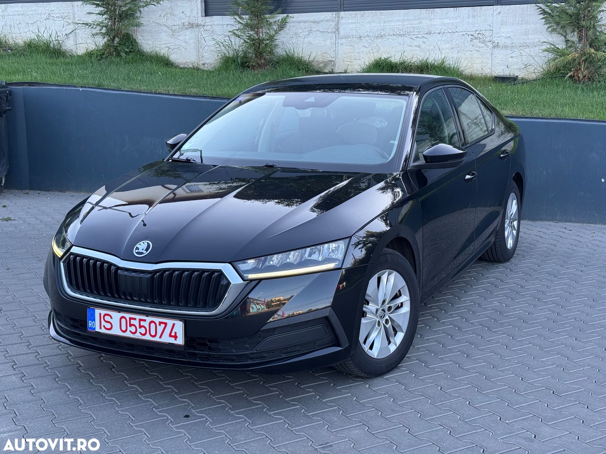 Skoda Octavia 1.0 TSI DSG Mild Hybrid Style - 1