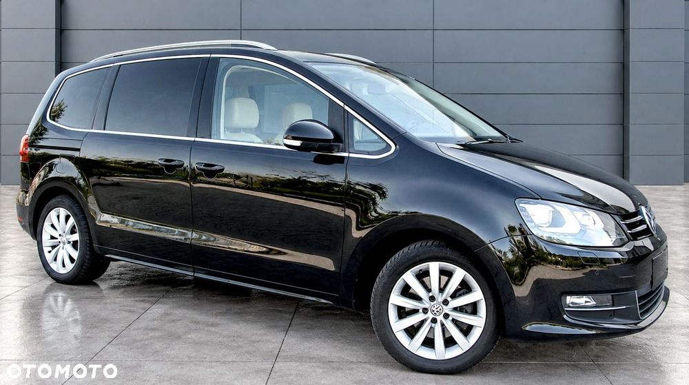 Volkswagen Sharan 2.0 TDI DSG (BlueMotion Technology) Highline - 32