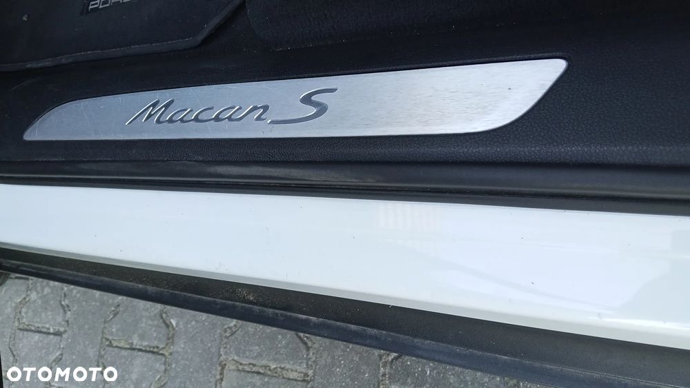 Porsche Macan - 13