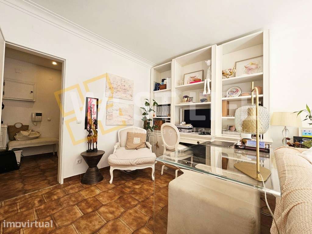 Apartamento T2 com Excelente Localização em Cascais | EXCLUSIVO WES... - Grande imagem: 3/22