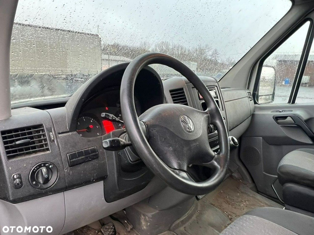Volkswagen Crafter - 12