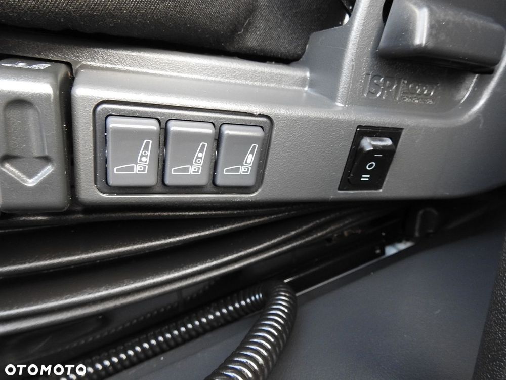 Mercedes-Benz ATEGO 12.24 KONTENER WINDA 18 PALET TEMPOMAT KLIMATYZACJA AUTOMAT  BLIŹNIACZE KOŁA  240KM - 32