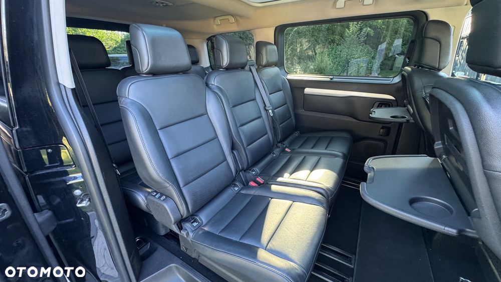 Peugeot Traveller L1 2.0 EAT8 Business - 31